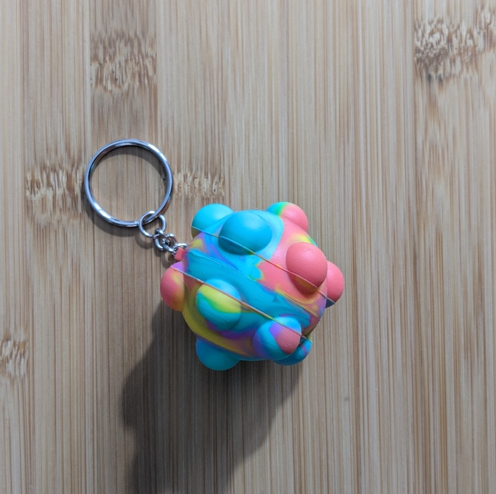 ❤️ Fidget ball keychain - Picture 5 of 7